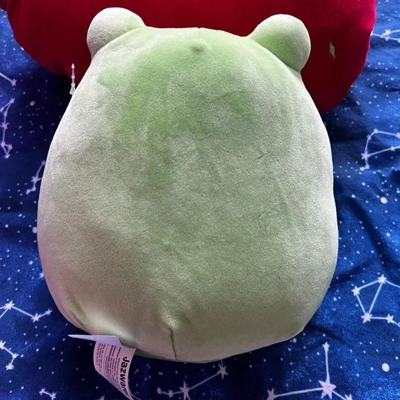 Squishmallows Micha the Frog with Yin Yang - Picture 2 of 4